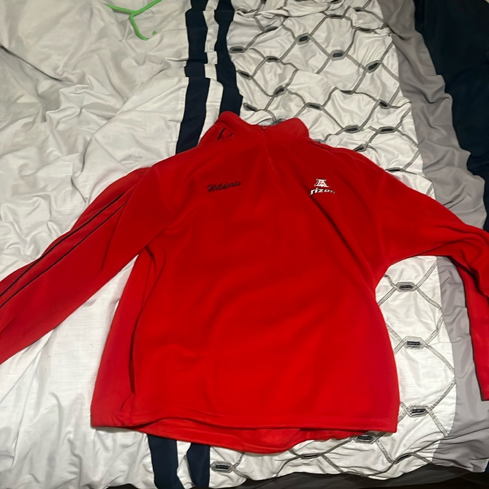 A vintage Arizona wildcats zip up hoodie
